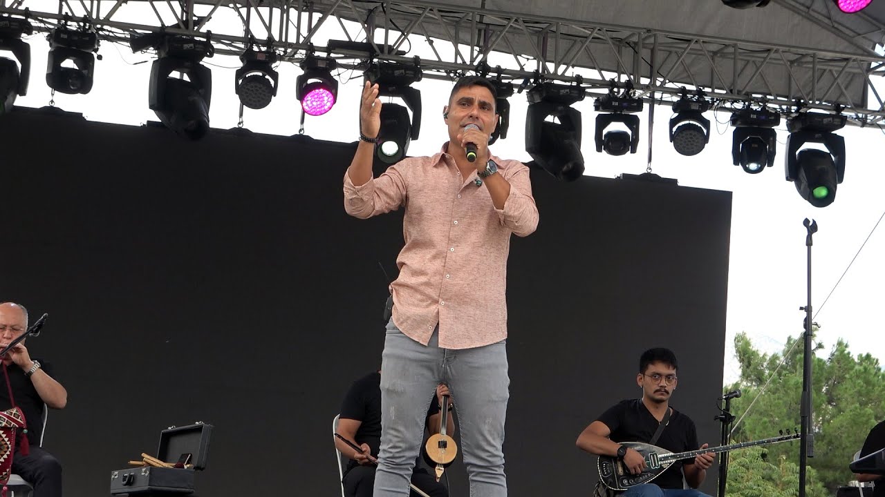 İsmail Peynirci - Dut Ağacı Değilem (Canlı Konser Kaydı)
