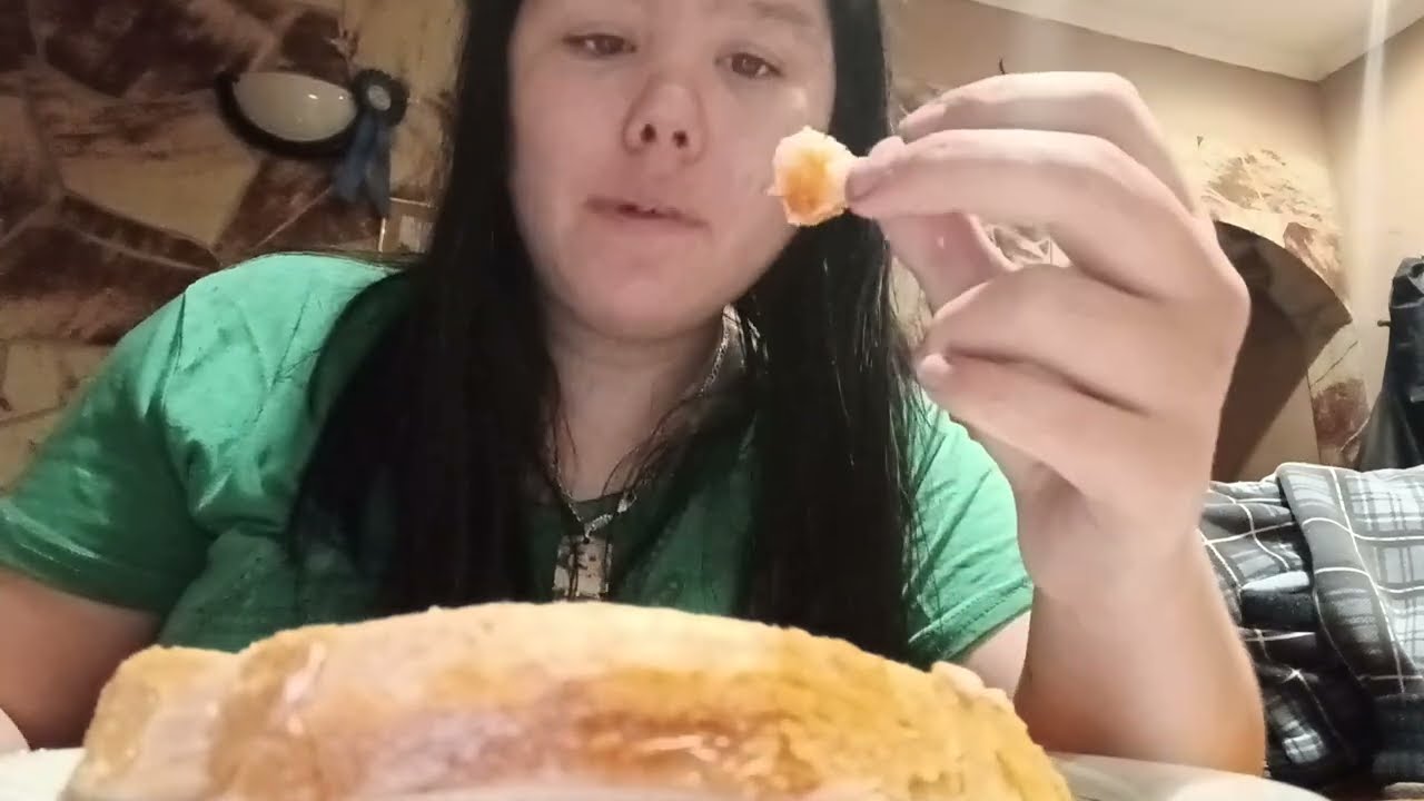(Magyar ASMR) egyél velem #asmr #magyarasmr