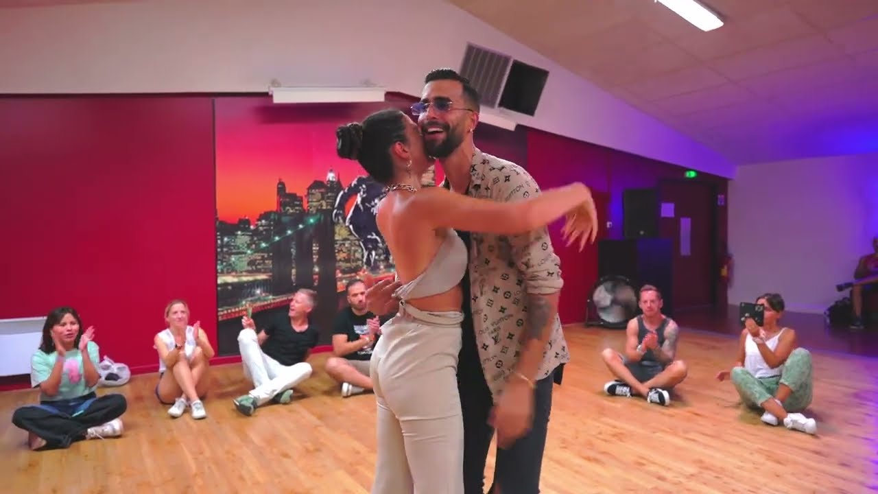 Roby y Aury // Romeo Santos - Perro // Bachata A Otro Nivel 4