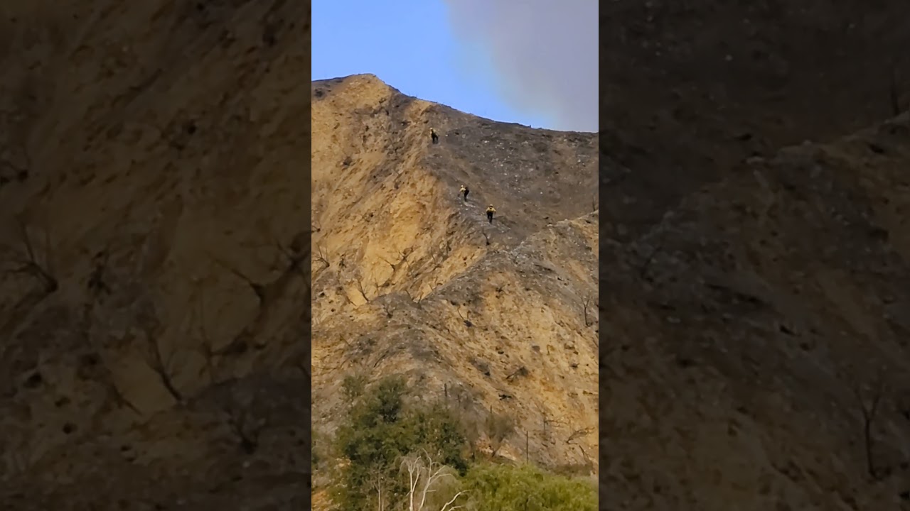 #calfire Fire fighters hike up mountain in record time