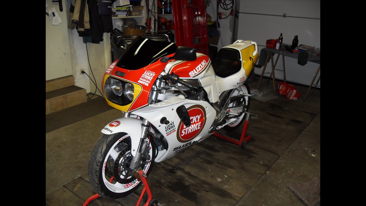 Suzuki GSX-R 750W Lucky Strike Endmontage