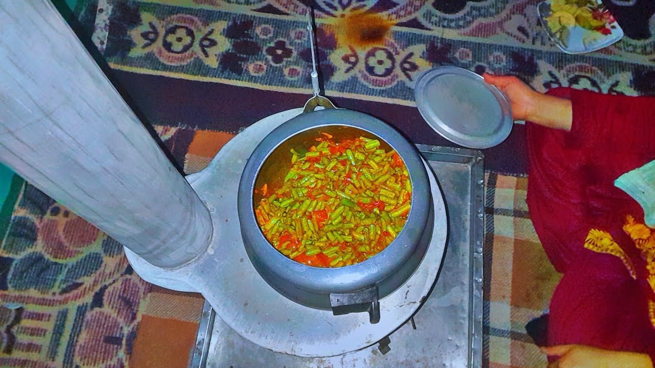 Bukhari Pe Khana Banaya | Sardi Ne Haal Bura Kiya