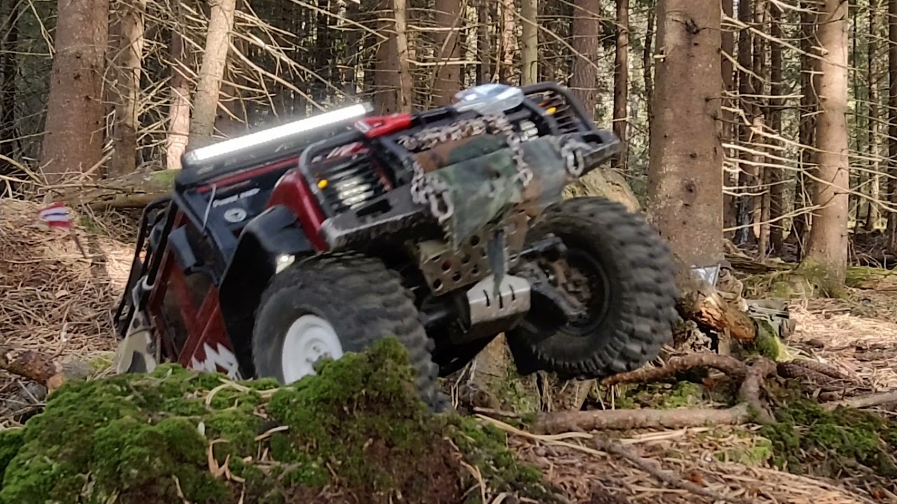 Jeep Willys MB Scaler Rochobby1/6 svake RC VS Traxxas TRX4 Defender D110 RC trail in NORWAY.