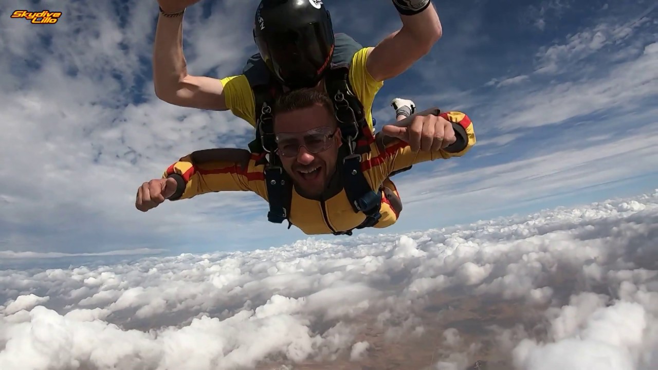 Skydive Tandem Jump | Skydive Lillo | Videos de Paracaidismo