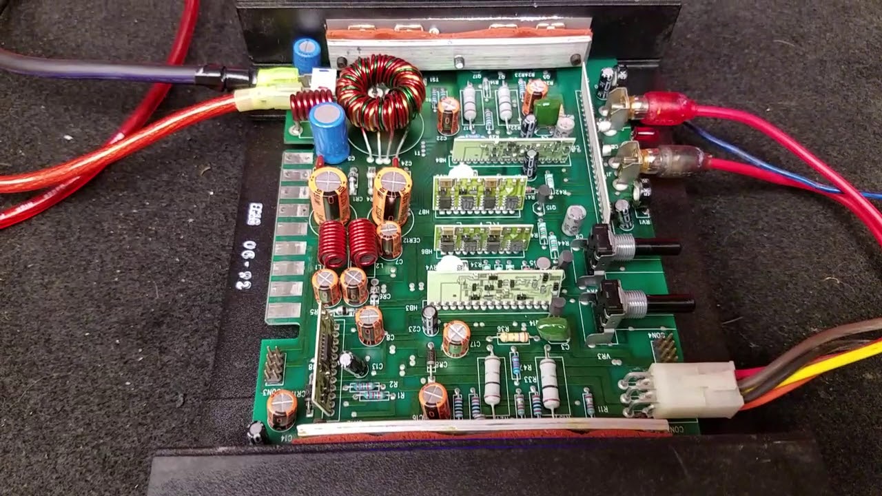 ROCKFORD FOSGATE PUNCH 45 HD Inside look