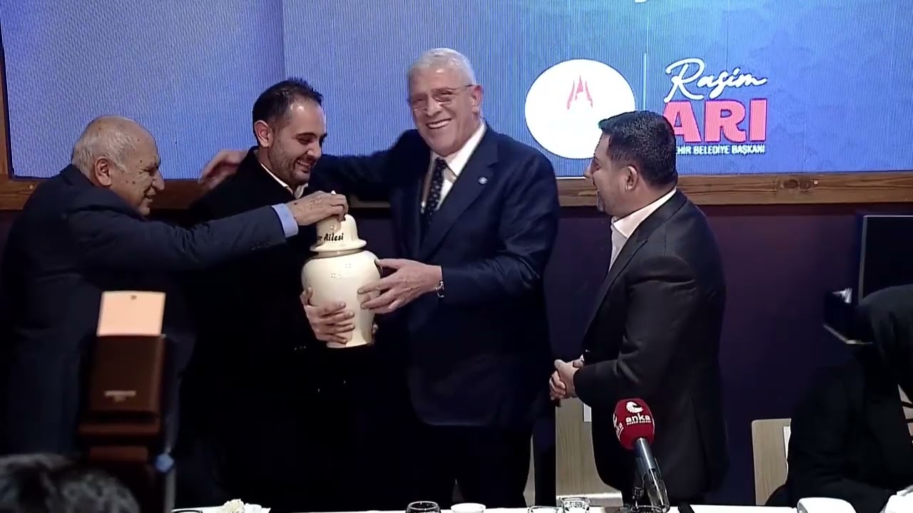 Müsavat Dervişoğlu, Nevşehir'de iftar programına katıldı