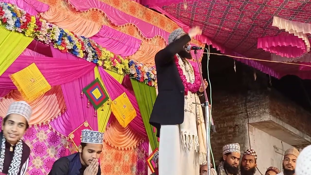Halima Teri God mein Amna ka Lal a Gaya
