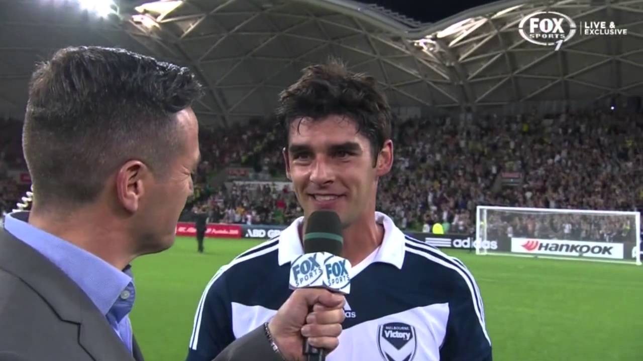 Gui Finkler Denies the Western Sydney Wanderers with an amazing goal!