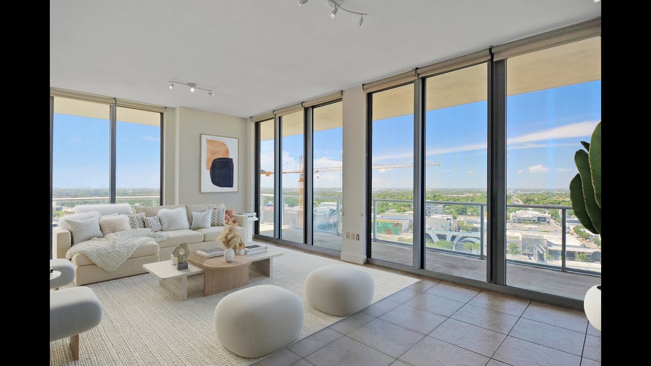 2Midtown Dreamy Corner Unit