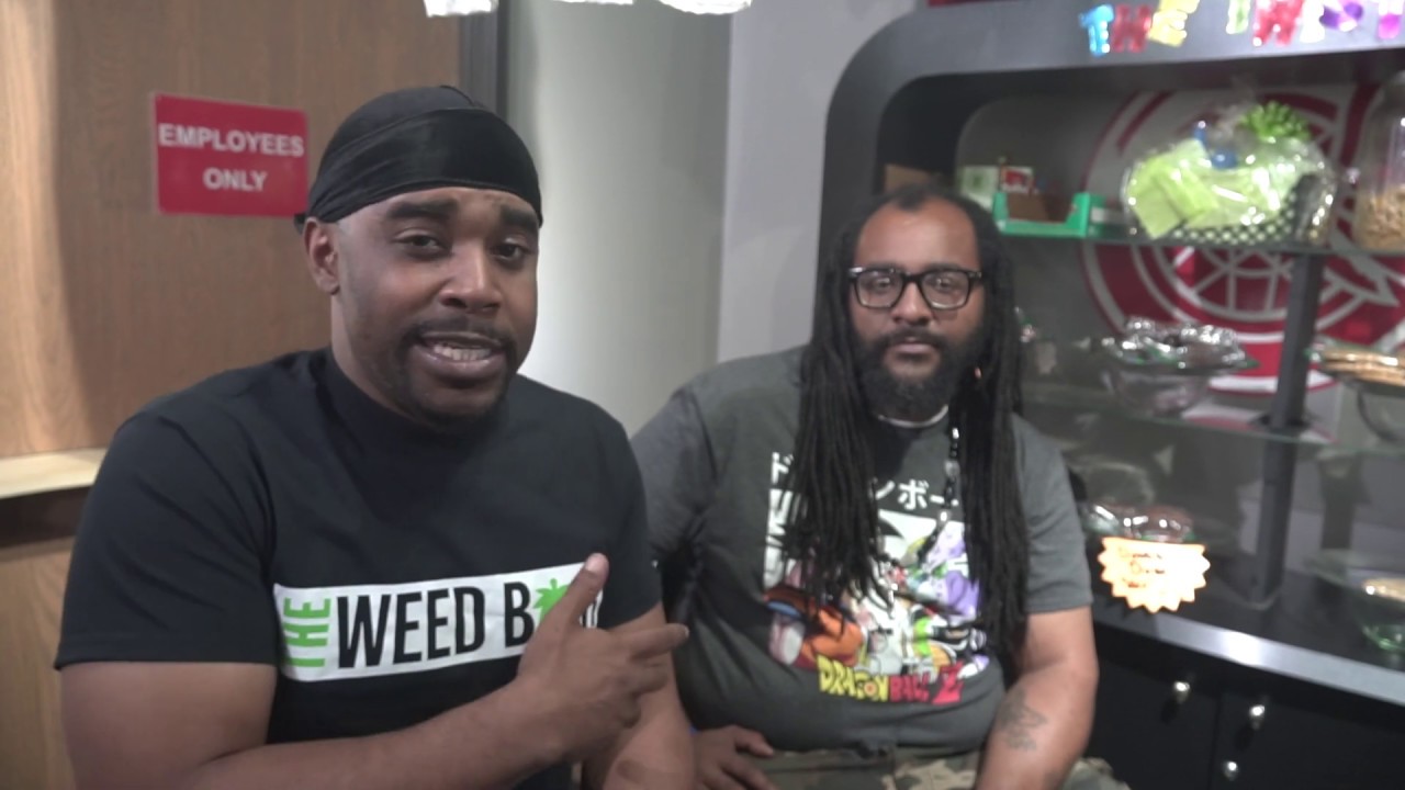 Food With a Twist x The Weed Bar