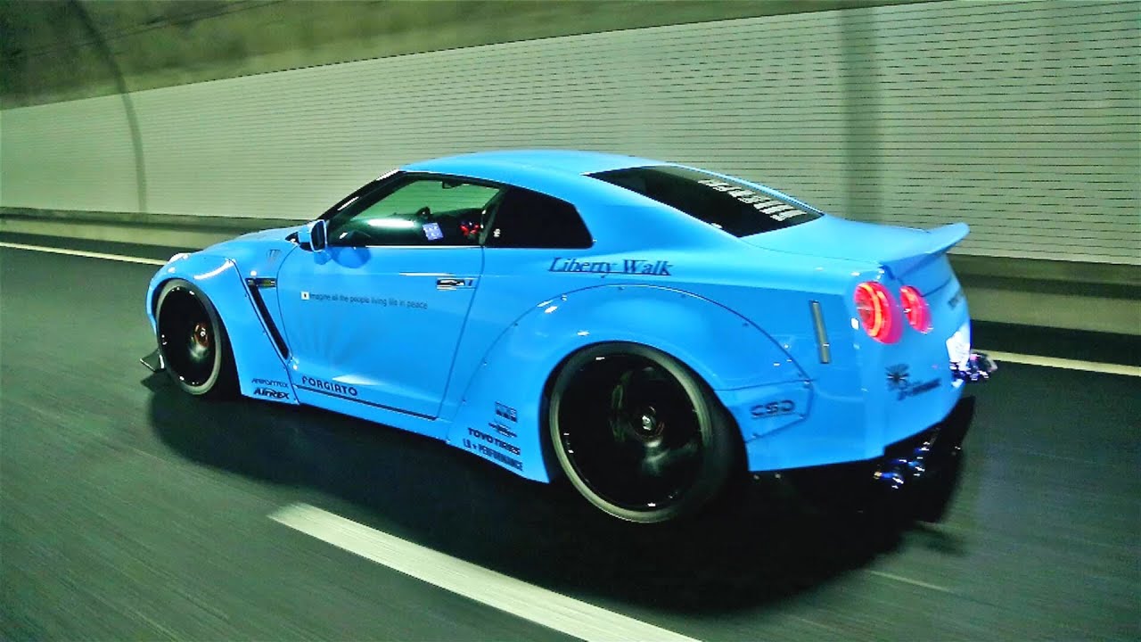 Modified Nissan GT-R w/ Armytrix Exhaust Epic Sounds