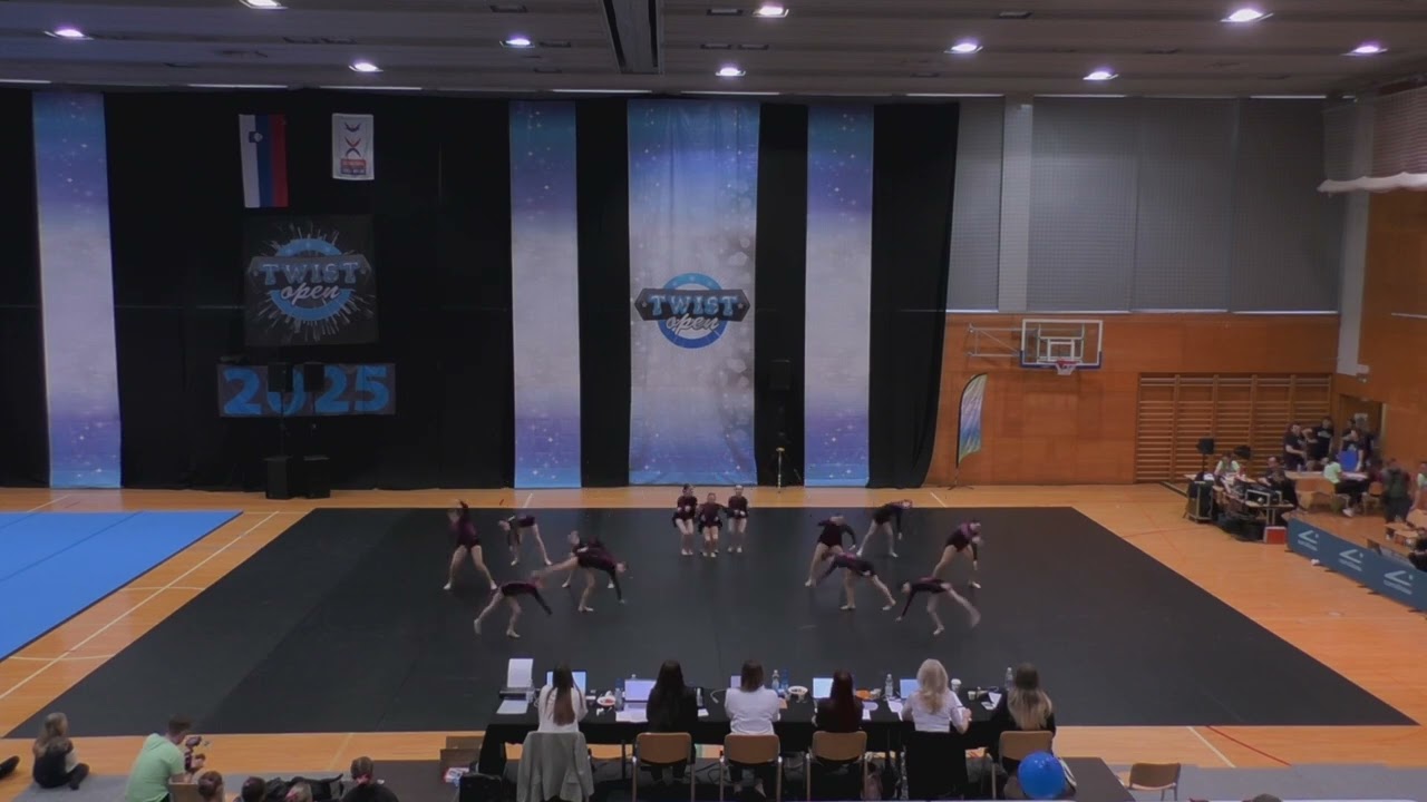 TO 2025 — PTCJ — Leaders Unified Peewee {ŠKD Leaders — SVN}