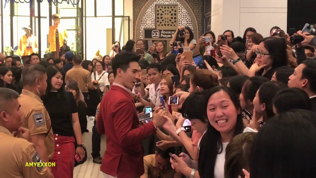 Pope Thanavat at Nescafe Event (Mobile Clips) 10Oct18 | AmyExxon