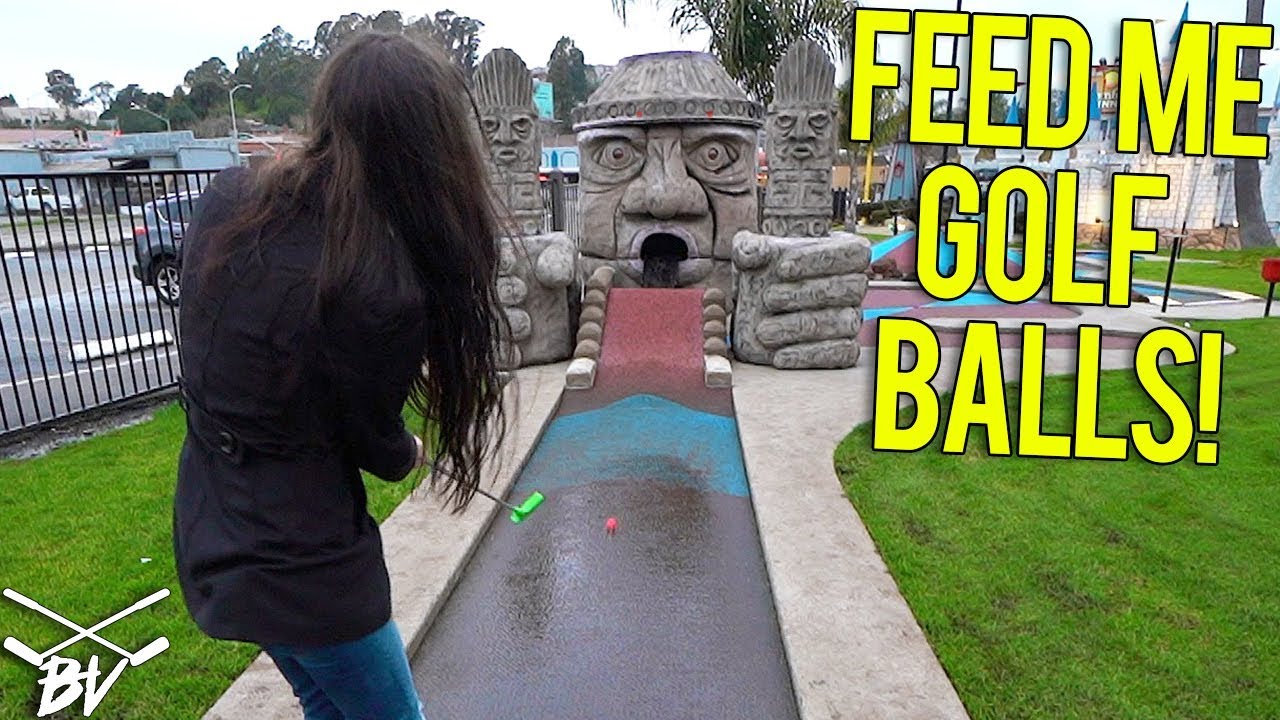 THE BEST AND WORST MINI GOLF PUTTS ALL IN ONE GAME! - LUCKY MINI GOLF HOLE IN ONE!