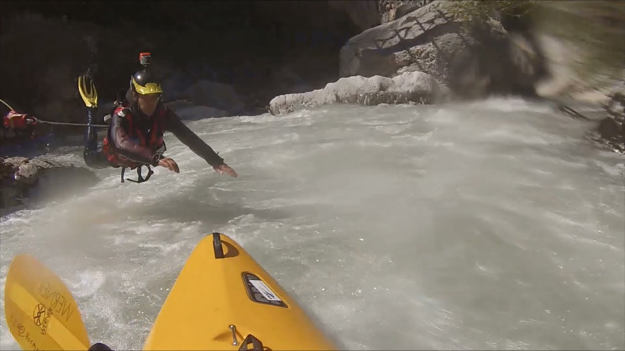 2016 09 08 Paddling the Verdon with the guides at 27 CM3