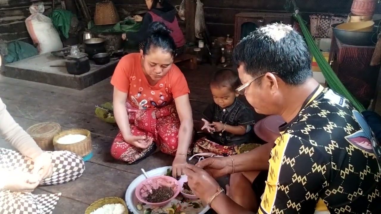 @ไฮไลท์ กินลาบปรานำกันนะครับ