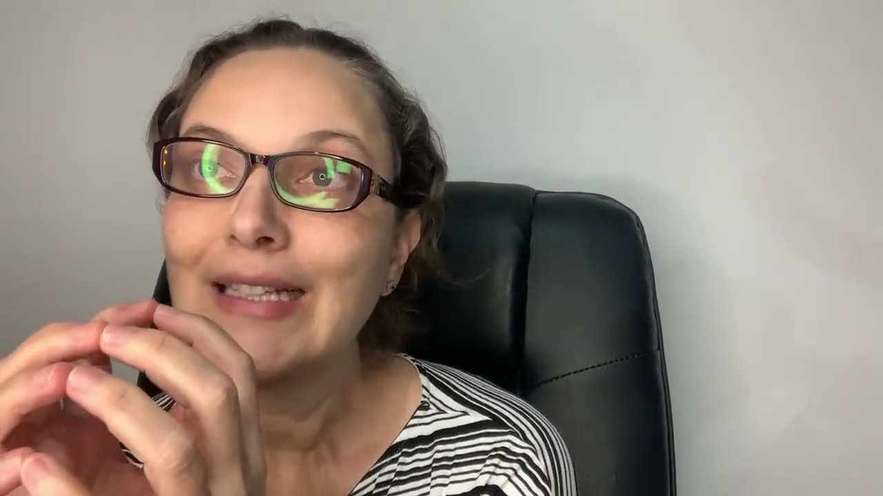 Me quiero retirar los implantes de seno. ¿Que debo hacer?