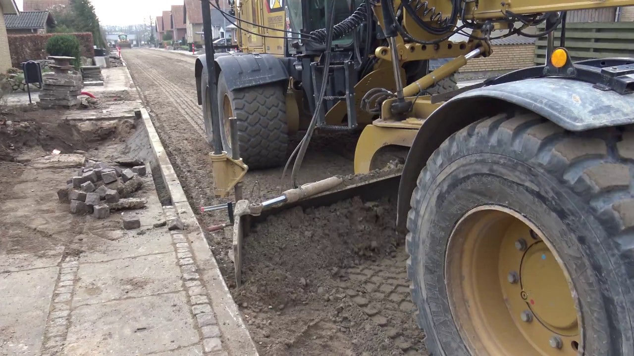 CAT 120M AWD Grader