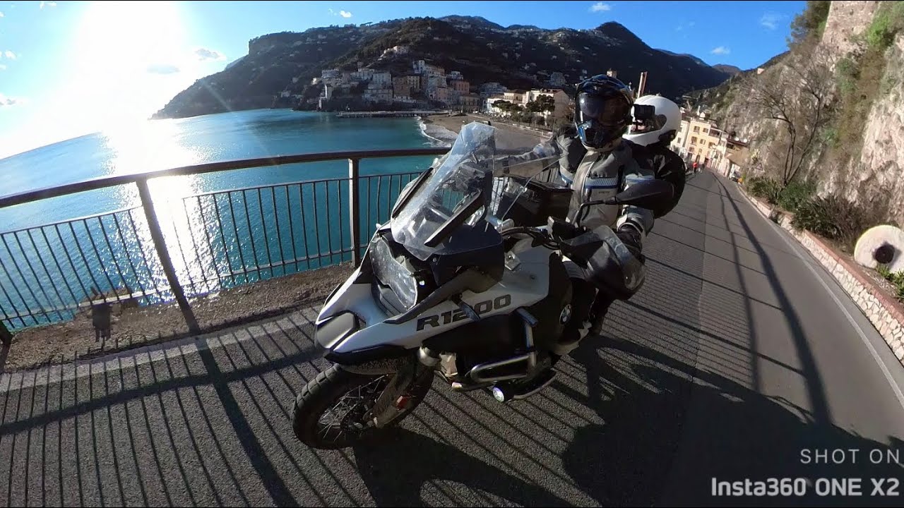 Costiera Amalfitana col Gs e la signora delle pulizie