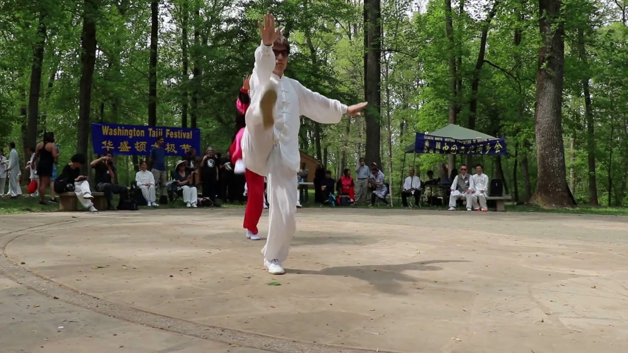 Sun Style Tai Chi - Hu Xiao Peng and Gao Guangling