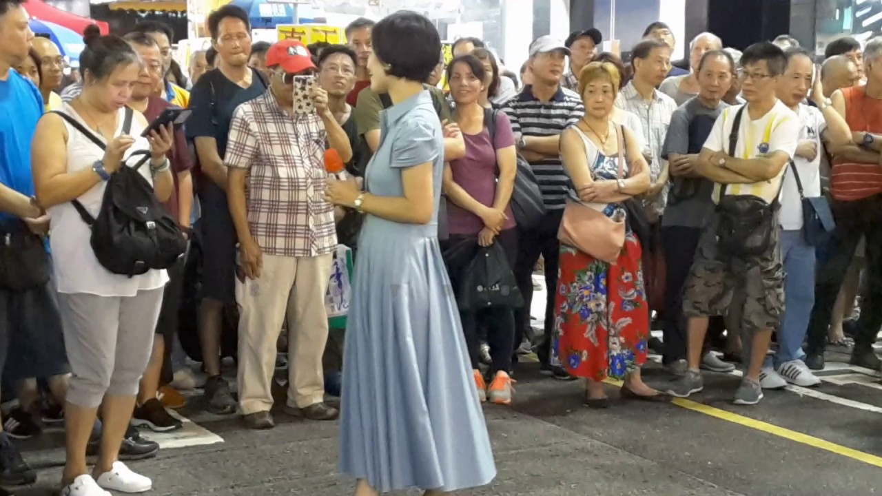 旺角羅文 嘉賓小龍女 ----- 24/06/2017 奈何 (原唱 : 鄧麗君 )