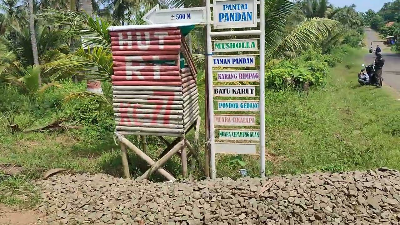 ⭕JALAN RAYA UJUNG GENTENG AKSES MENUJU PANTAI TAMAN PANDAI DENGAN SUASANA PENGUNJUNG LIBUR LEBARAN