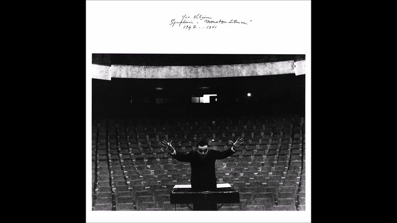 Yves Klein – Symphonie 