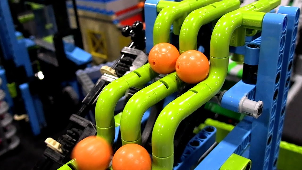 LEGO Great Ball Contraption Machine at BrickSlopes 2024.