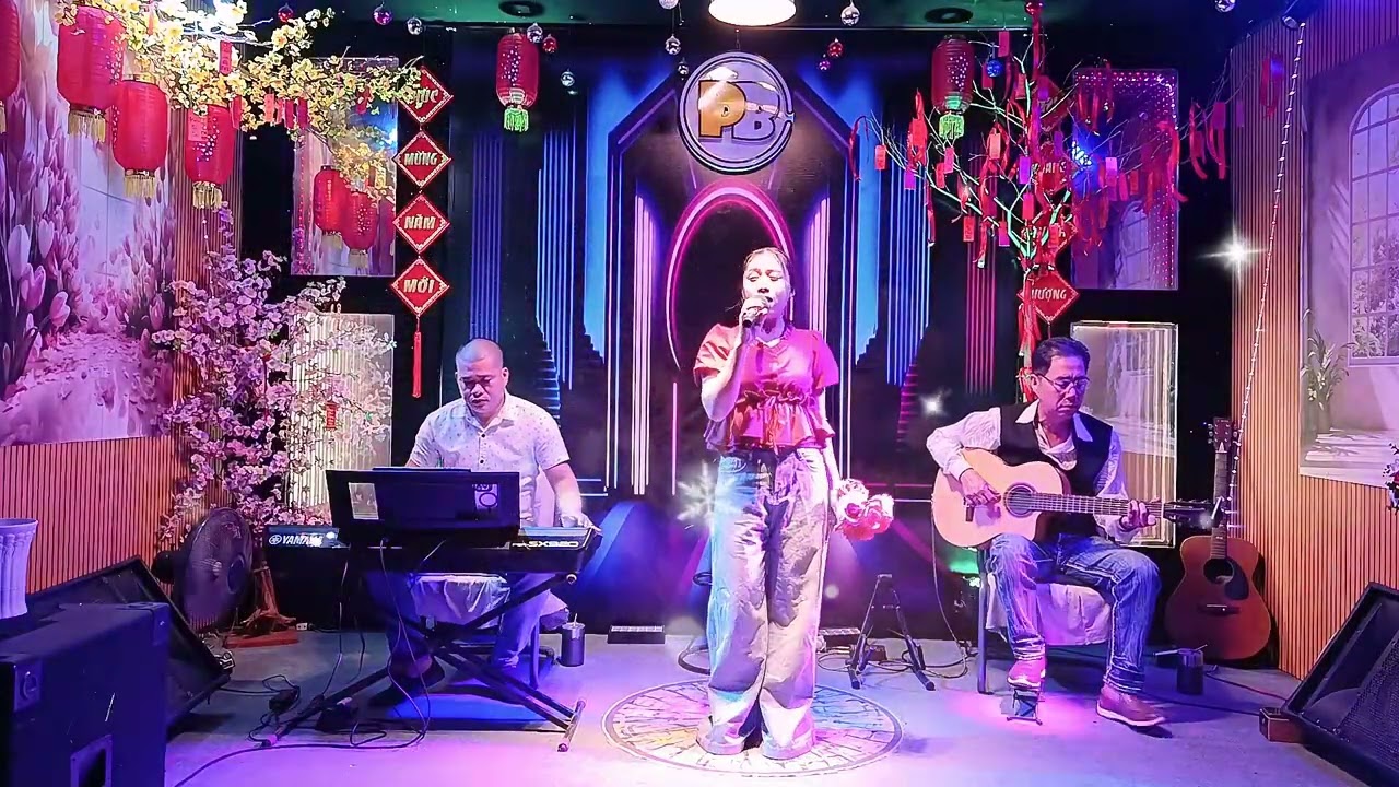 Ca Khúc: Cánh Thiệp Đầu Xuân/Sáng Tác: Lê Dinh & Minh Kỳ/Trình Bày: Thanh Mẫn