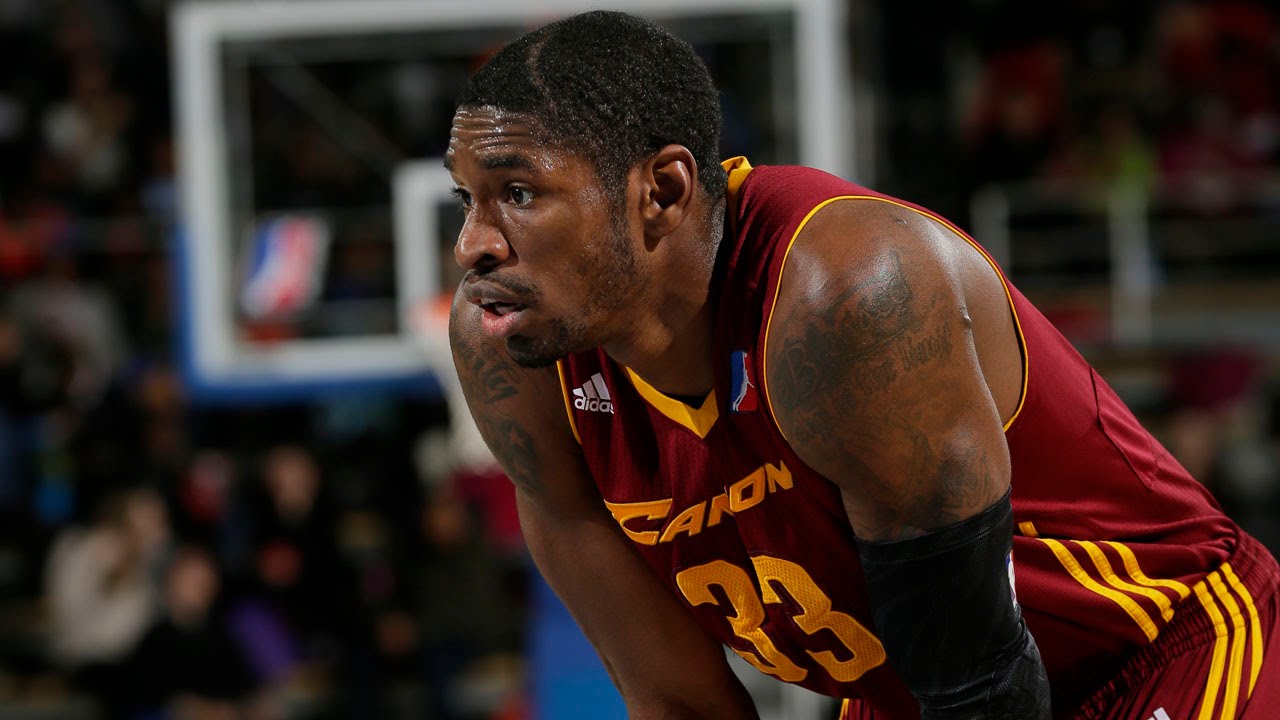 Highlights: Brandon Paul pours in 37 points vs. the 87ers