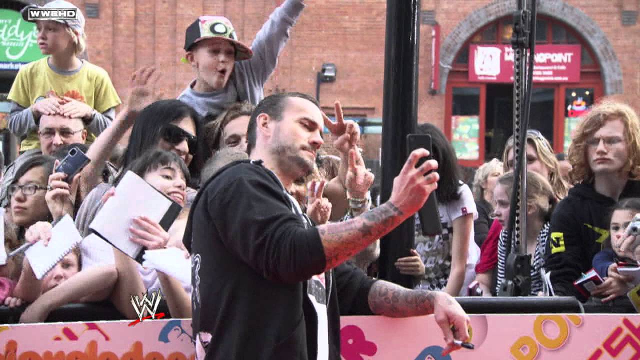CM Punk appears on Nickelodeon's Australian Kids' Choice