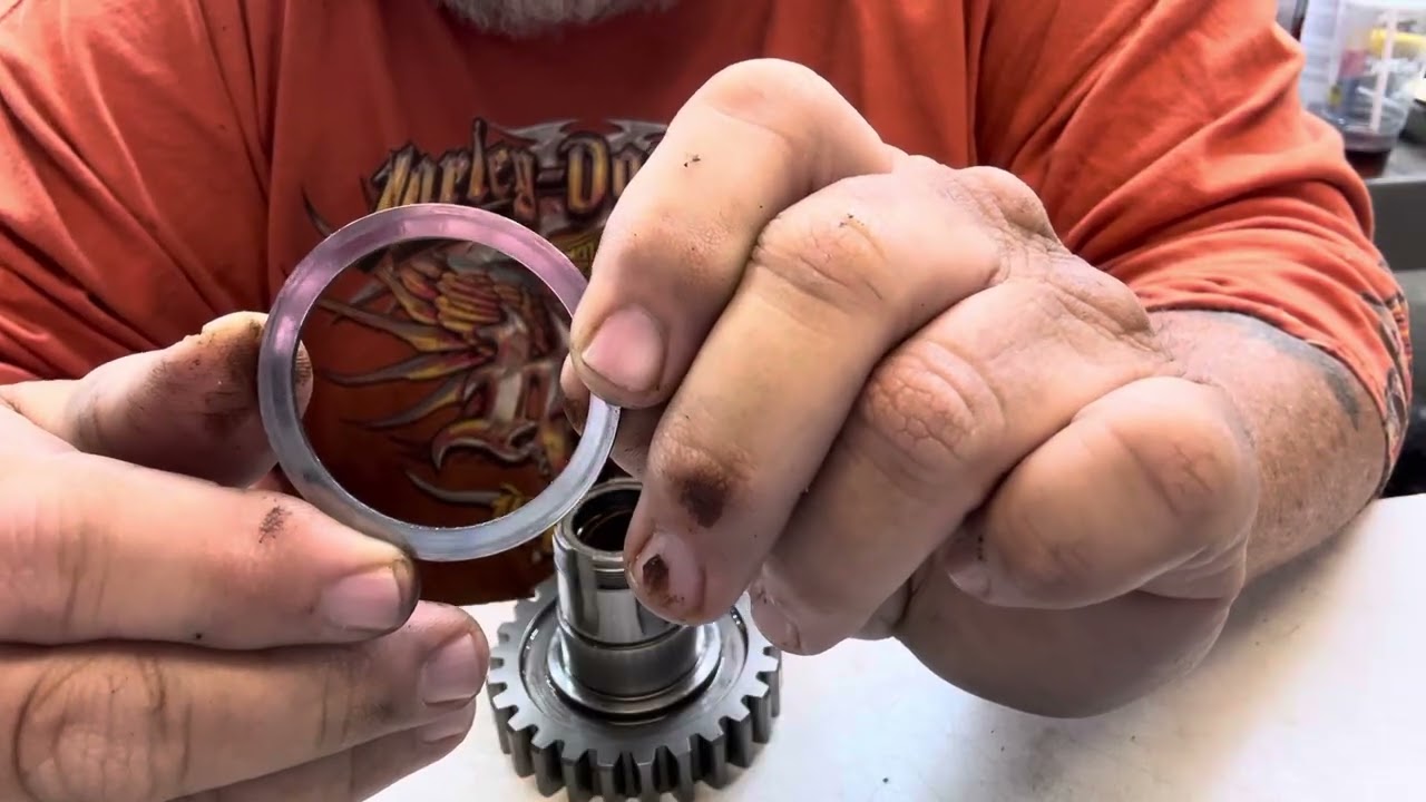 Ремонт 4-ступенчатой ​​коробки передач Harley Davidson у специалиста Harley Doctor.
