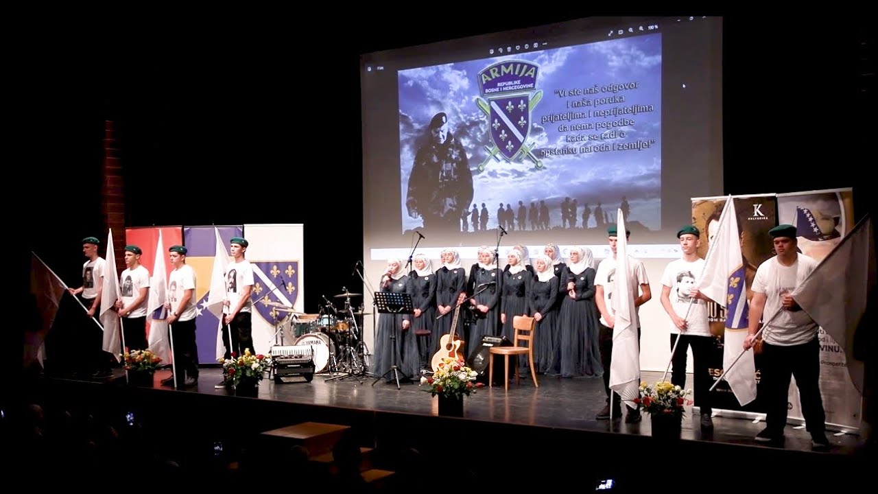 Devet heroja u izvedbi hora Warda