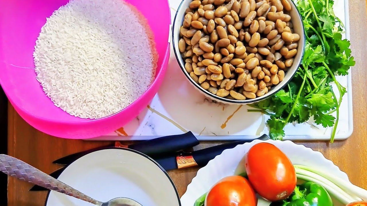 Cooking Yellow Beans, Rice & Fresh Kachumbari 🍛🌿 (Live) Preparations. 