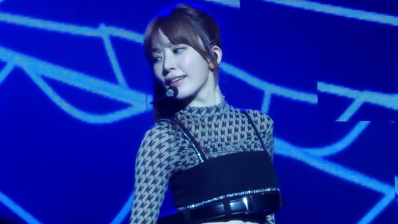 250809 LE SSERAFIM #SAKURA focus - CRAZY @ EASY CRAZY HOT IN BANGKOK