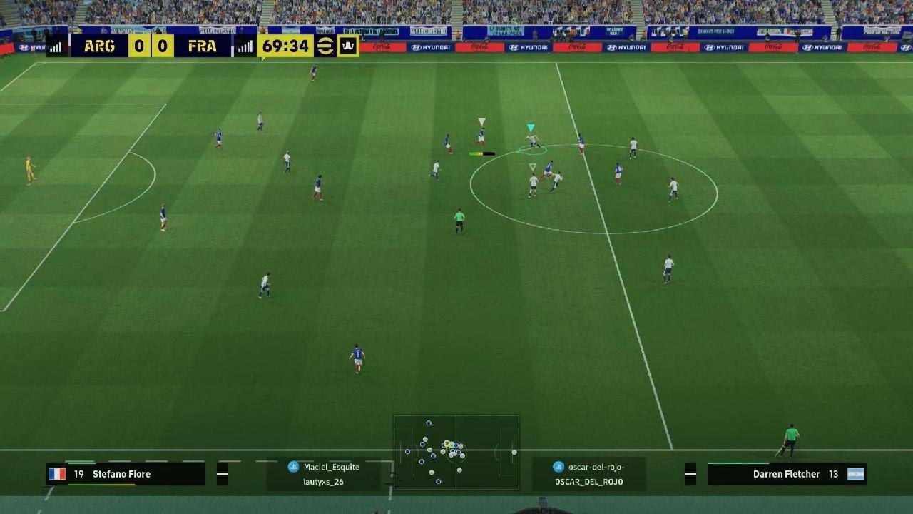 eFootball_jugando_un_ratito