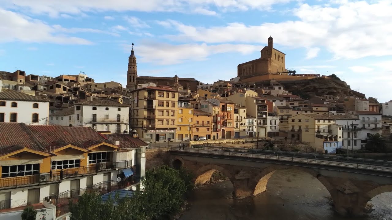 ALBALATE DEL ARZOBISPO | Pueblos con encanto a vista de dron