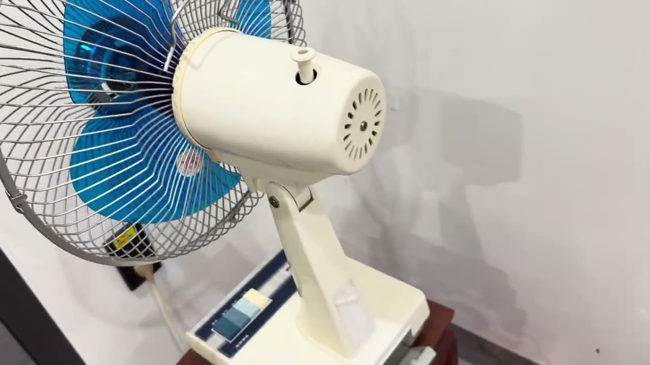 Quạt Nhật đẹp giá khai xuân mời các bác Lh:0986.166.389