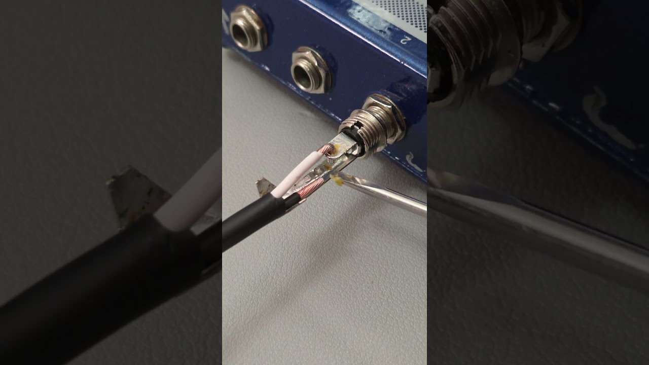Solder Speaker Cable DIY #electronic