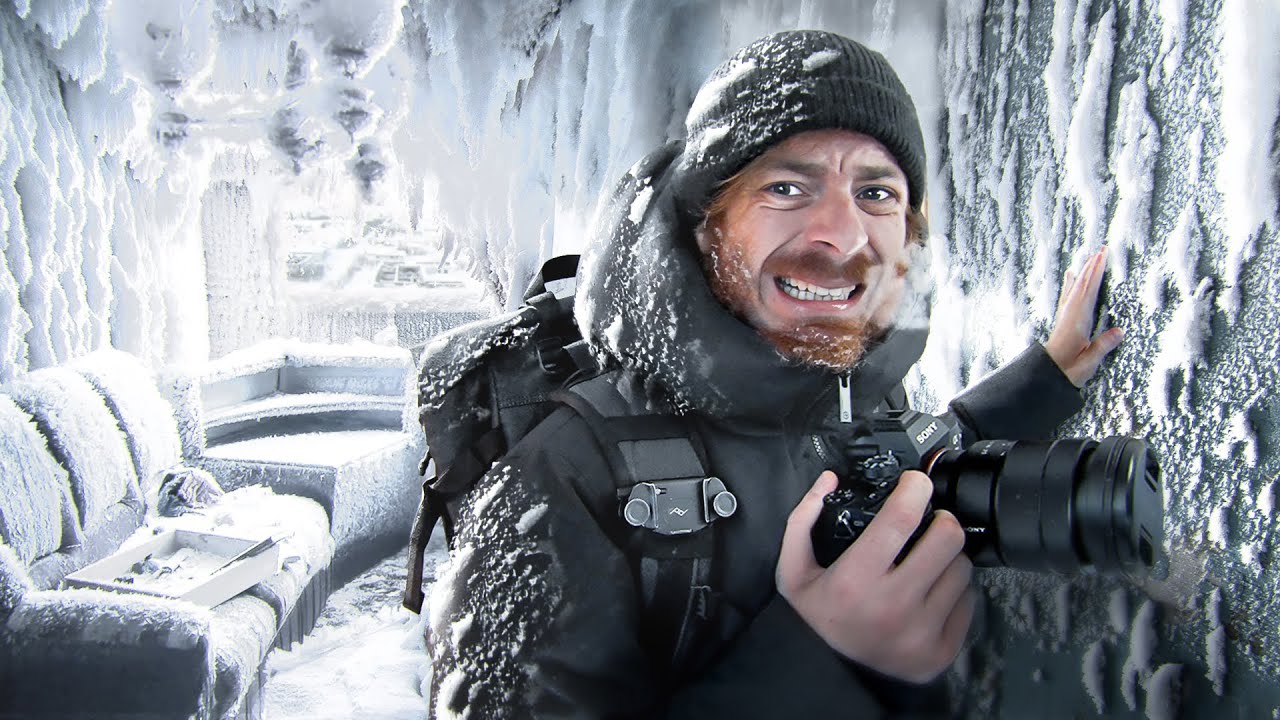 J'EXPLORE UNE VILLE CONGEL&Eacute;E EN ARCTIQUE !