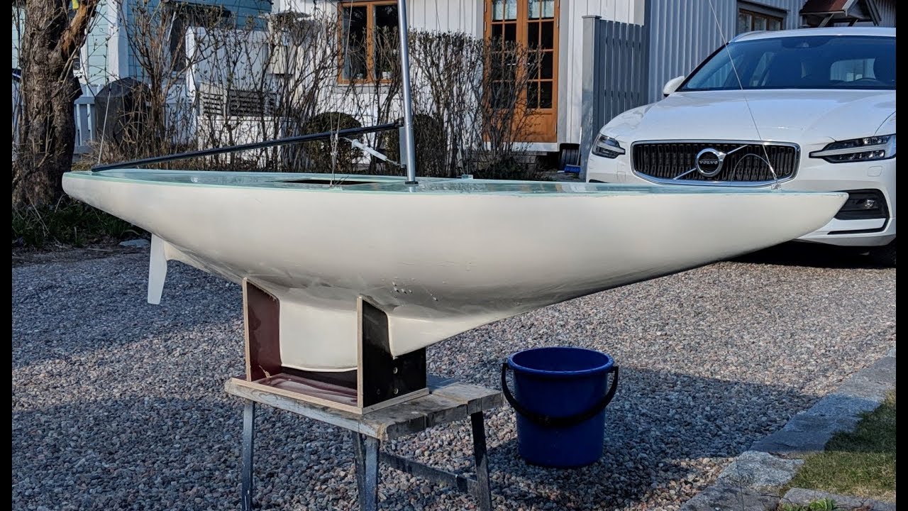 Building a large RC Yacht.
