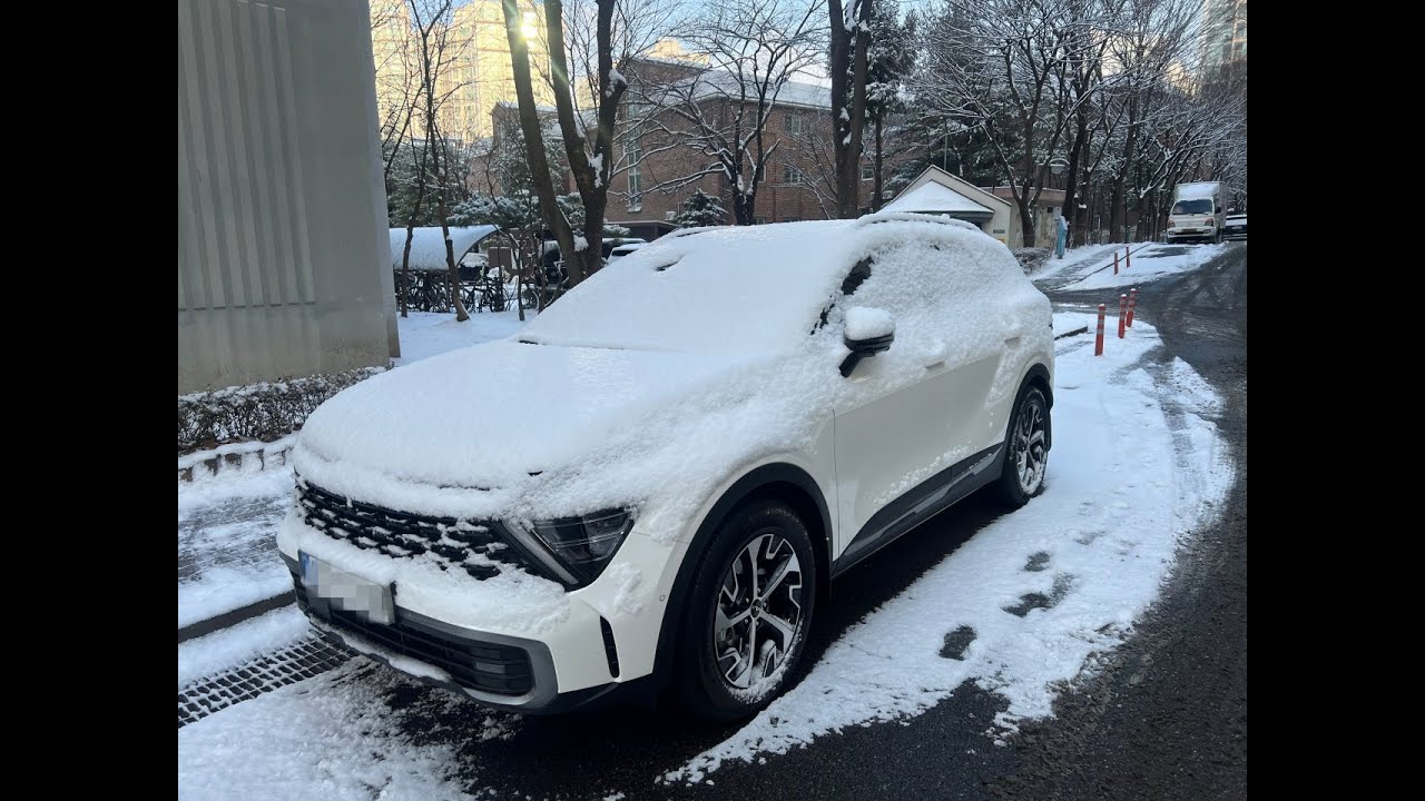 스포티지 눈 치우기 #스포티지nq5 #스포티지하이브리드 #스포티지 #무선송풍기