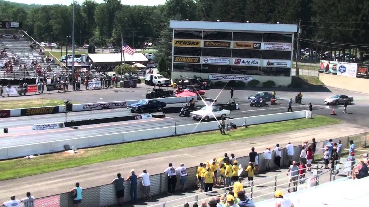 Robert Schmitt 1967 Chevelle Super Chevy @ Maple Grove Raceway July 2011