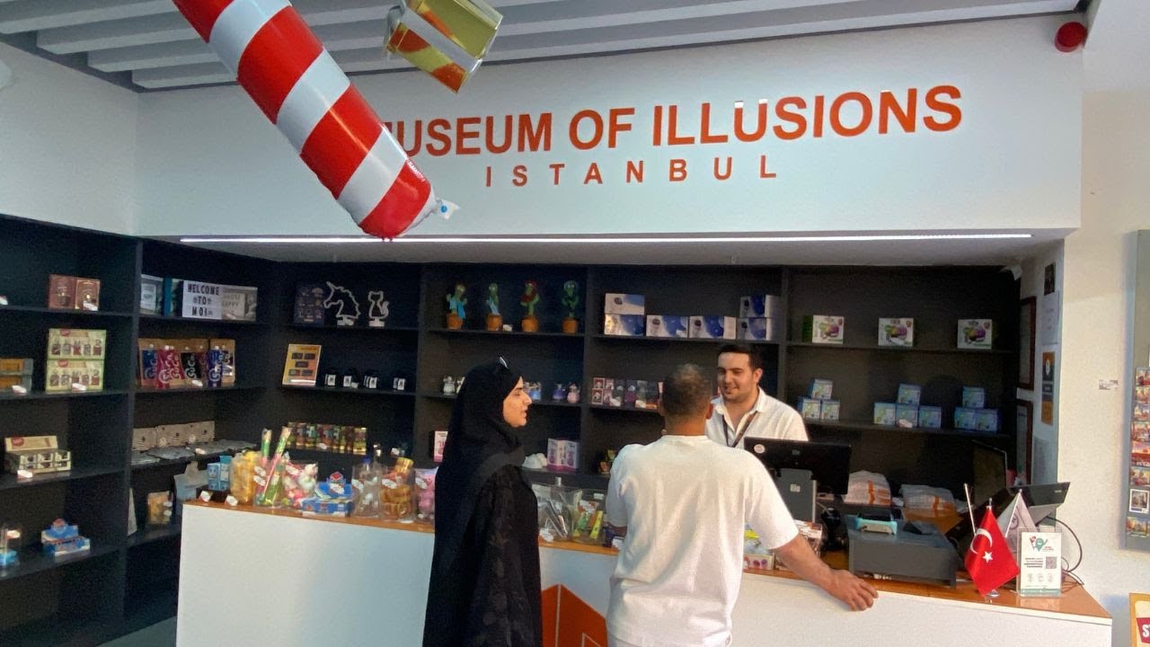 🤯 Mind-Blowing Experience at Museum of Illusions Istanbul | Istiklal Street Hidden Gem