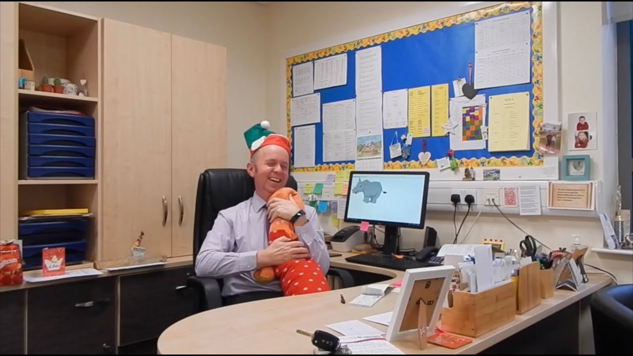 Pond Park Christmas 2019 - I want a Hippopotamus for Christmas