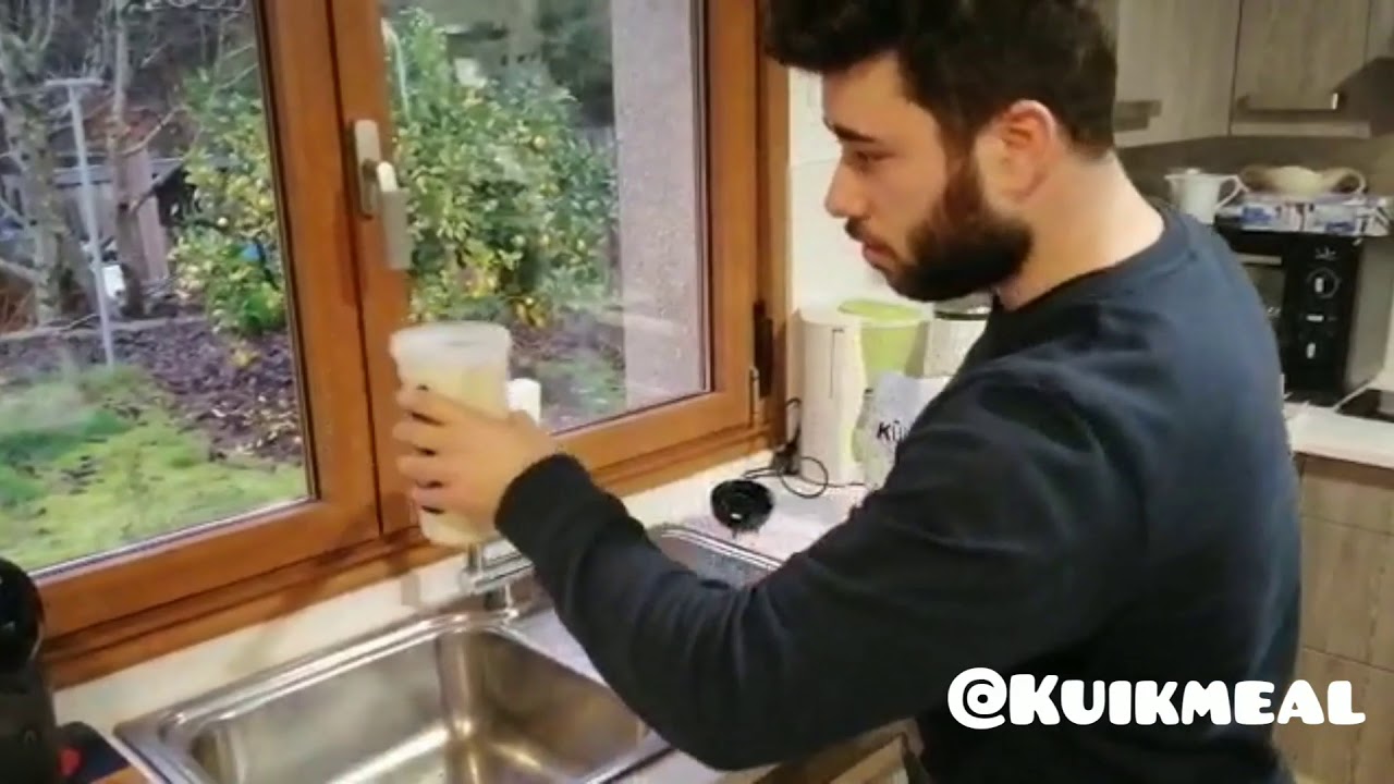 Preparando batido @Kuikmeal | Con Mateo Couso