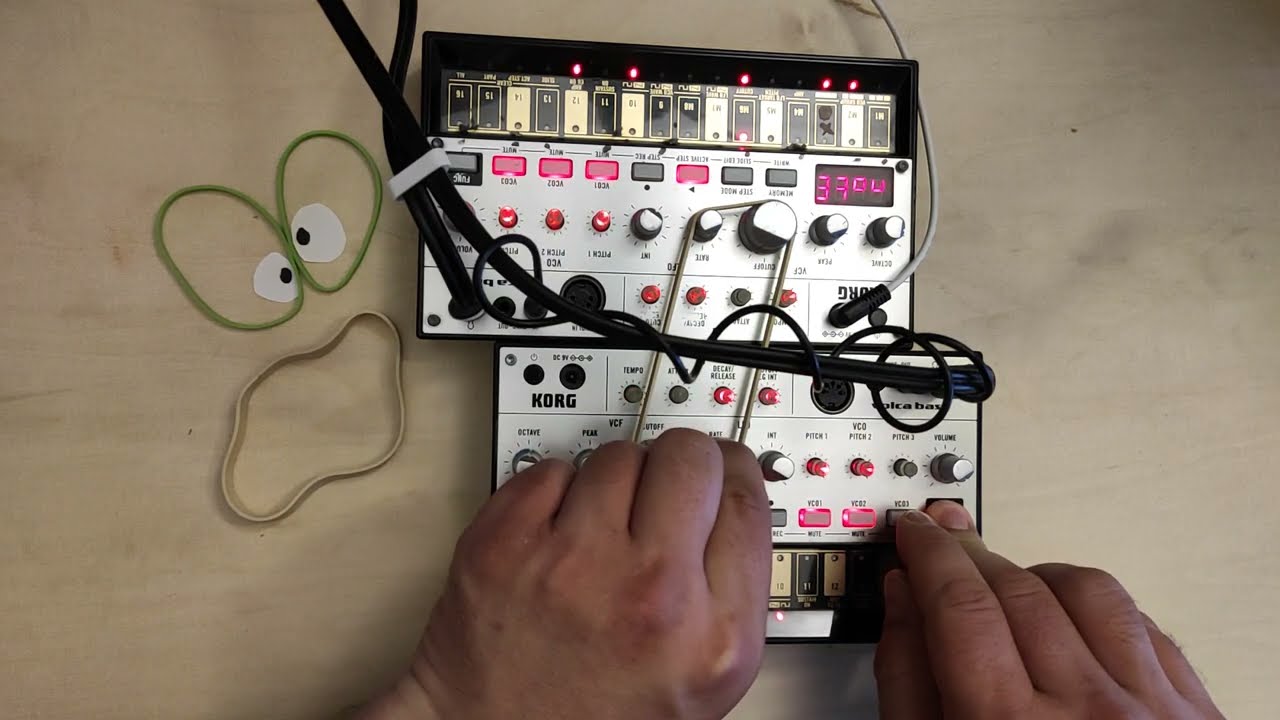 #jamuary2023 Day 31 69er Double Volca Bass Rubberband Jam