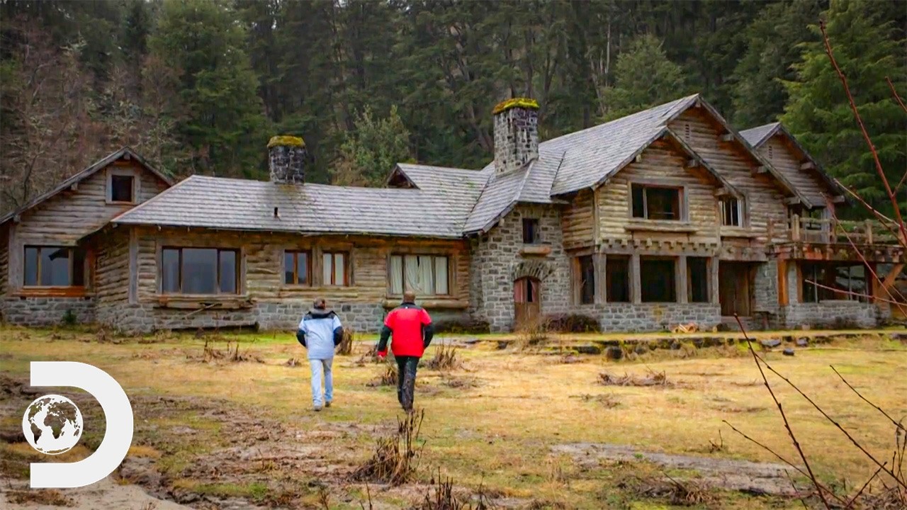 Josh Gates Investigates Hitler’s Suspected Argentinian Hideout | Expedition Unknown