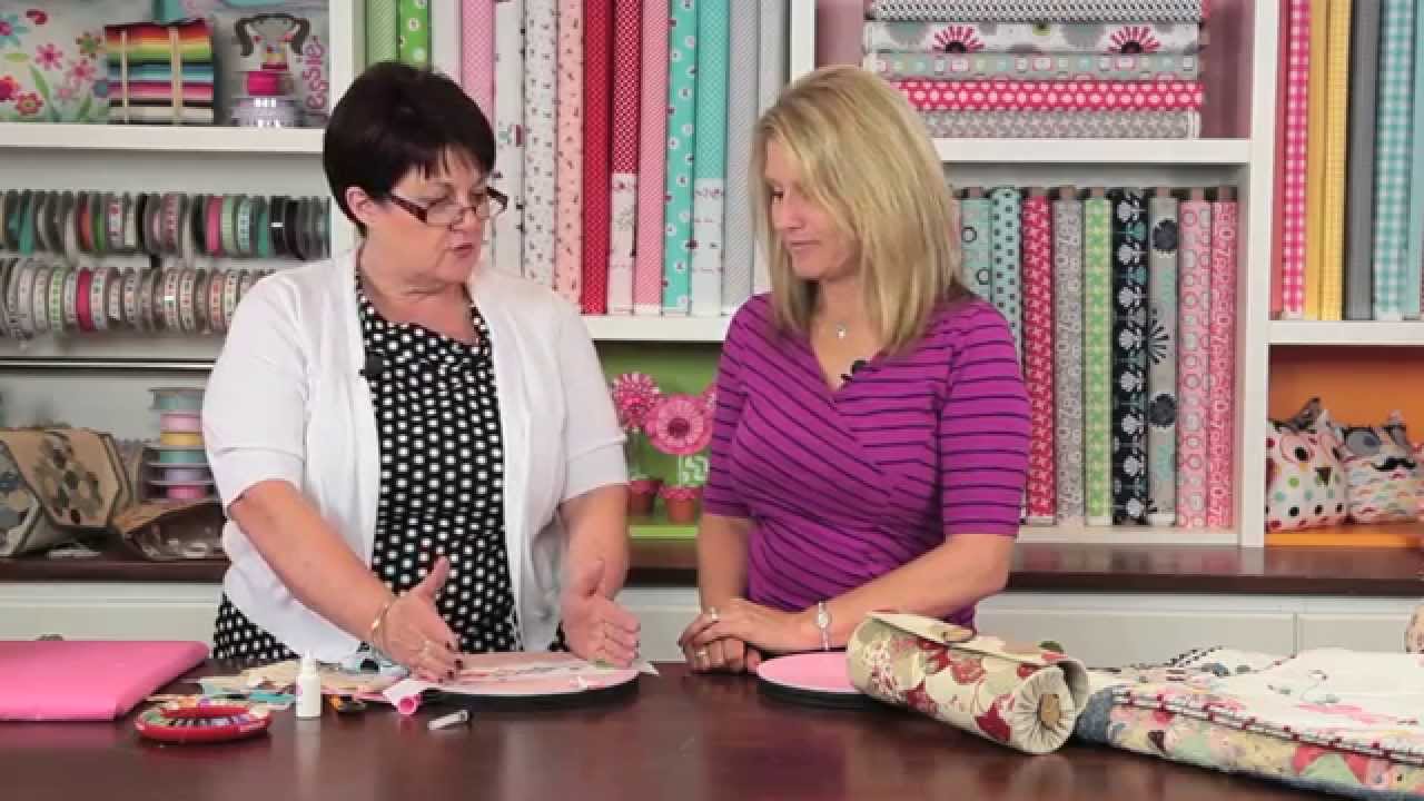 Sue Daley's Clam Shell Technique | Riley Blake Designs