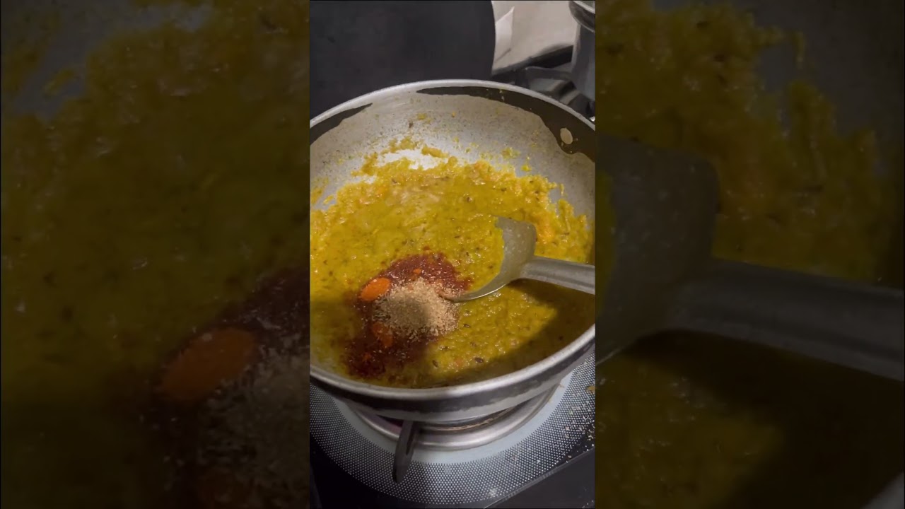 Rasawala Aloo/ Tariwale Aloo/ Easy potato curry #food #foodie #recipe #youtubeshorts #foodlover